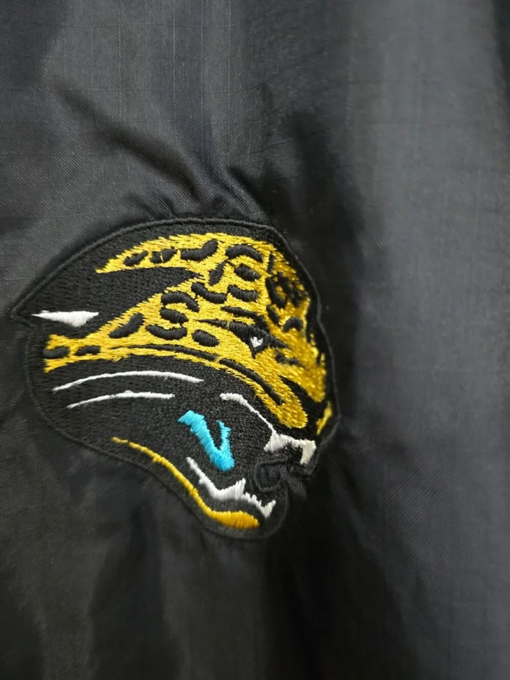 Jacksonville Jaguars Men's NFL Full‎ Zip Windbreaker Jacket Vented Back Black XL